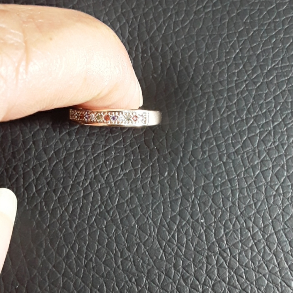 Ring - Picture 2 of 4
